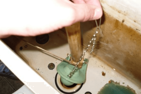 How to Fix A Toilet That Doesn't Flush